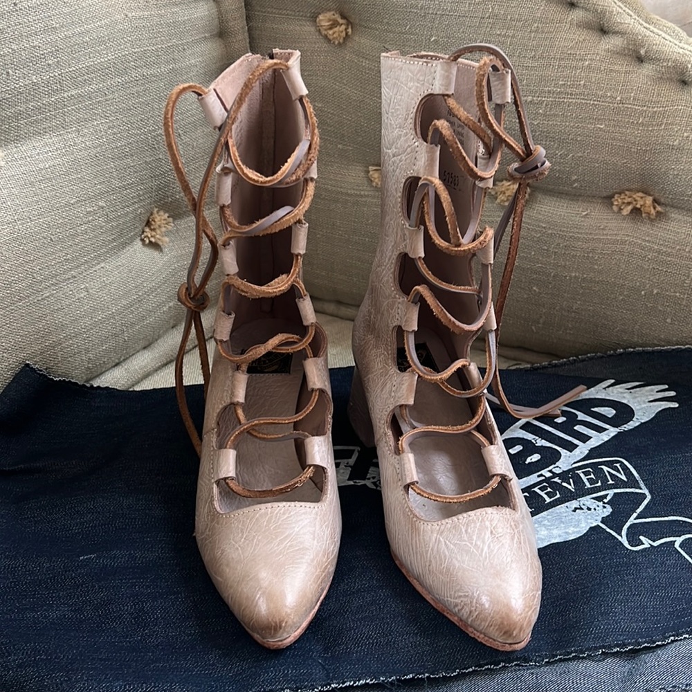 Freebird by Steven Dia, bone,in Size 7. Never been worn.